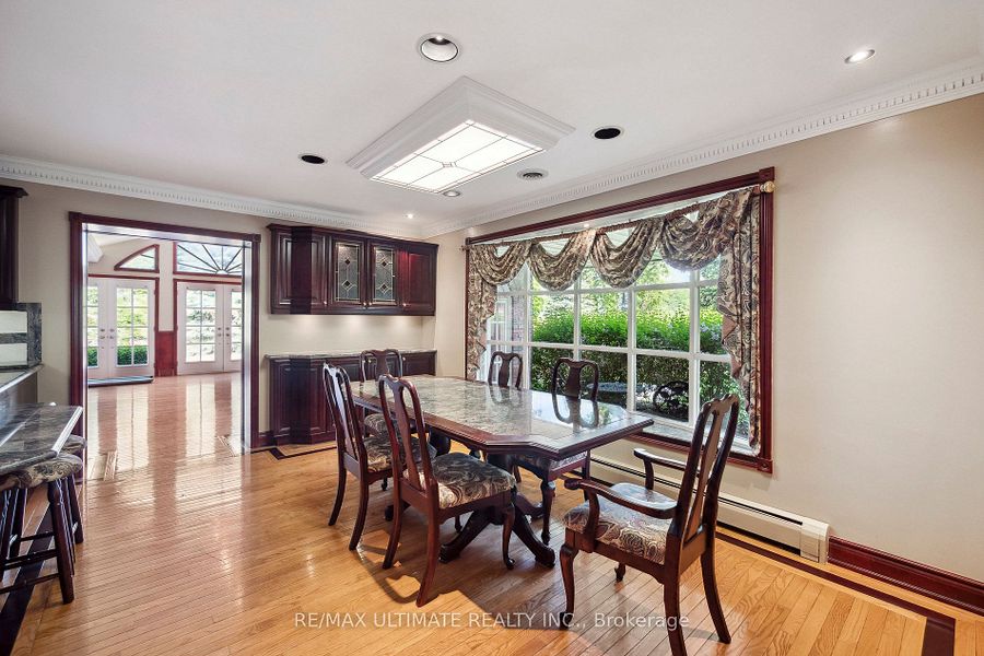 4285 Stouffville Rd, Whitchurch-Stouffville, Stouffville, Ontario   - Photo 13 - N12230147