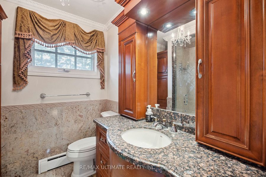 4285 Stouffville Rd, Whitchurch-Stouffville, Stouffville, Ontario   - Photo 19 - N12230147
